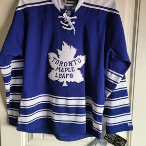 2014 Winter Classic Toronto Maple Leafs NHL Hockey Premier Jersey Women M Home
